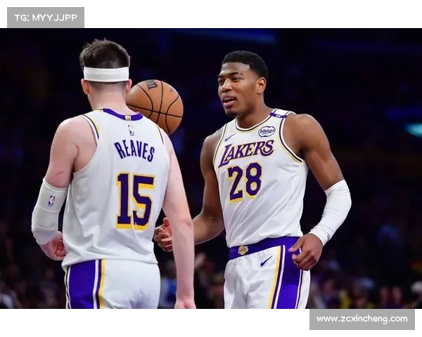 如何在关键时刻解读NBA比赛的胜负转折与战术博弈 如何在关键时刻解读NBA比赛的胜负转折与战术博弈